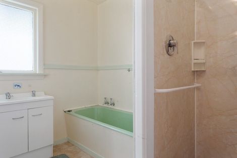 Photo of property in 9 Douglas Road, Amberley, 7410