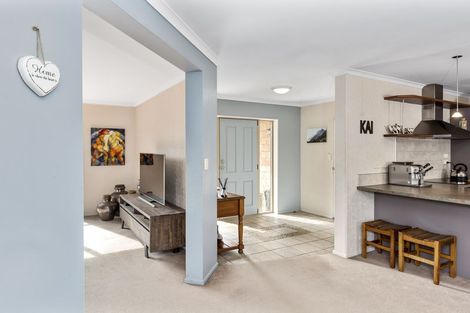 Photo of property in 36 Mcleod Place, Papamoa Beach, Papamoa, 3118