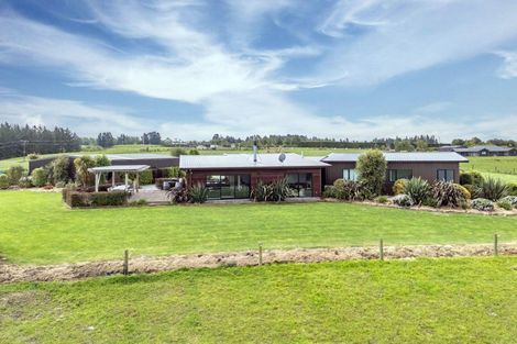Photo of property in 49 Downs Road, Geraldine, 7991