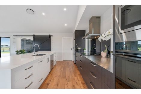 Photo of property in 24 Lindsay Way, Grasmere, Invercargill, 9810