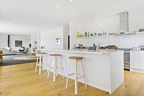 Photo of property in 245 Muriwai Valley Road, Muriwai, Waimauku, 0881