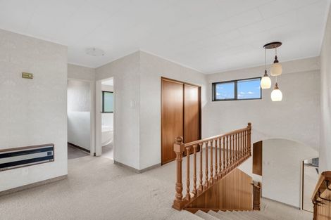 Photo of property in 10 Pollen Street, Woodville, 4920