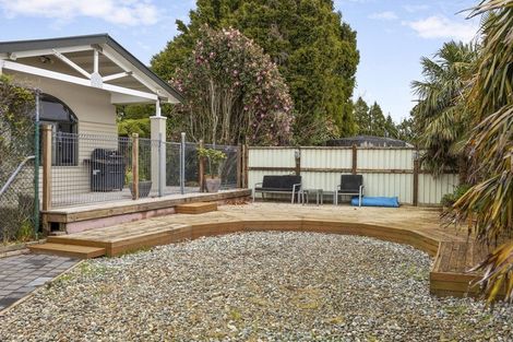 Photo of property in 300 Awai Road, Tarurutangi, New Plymouth, 4372