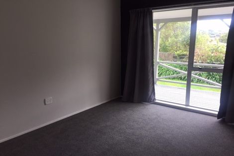 Photo of property in 4 Emily Way, Karori, Wellington, 6012