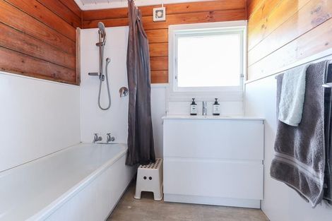 Photo of property in 27 Bell Road, Western Heights, Rotorua, 3015