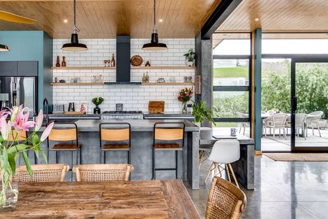 Photo of property in 55 Avery Road, Eskdale, Napier, 4182