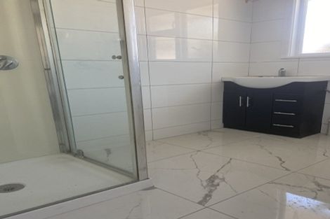 Photo of property in 2/30 Edgeware Road, St Albans, Christchurch, 8014