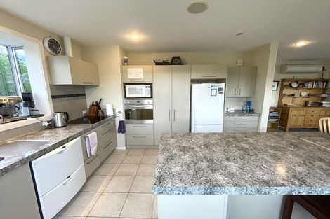 Photo of property in 5 Ngatea Road, Diamond Harbour, Lyttelton, 8971