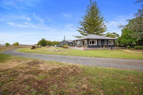 Photo of property in 8 Hoheria Place, Te Kauwhata, 3782