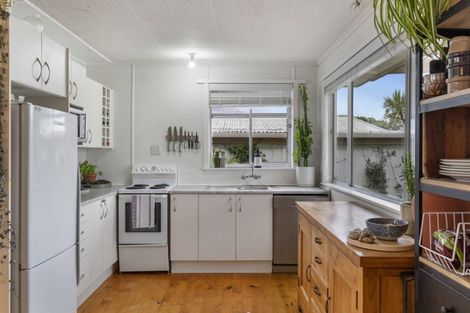 Photo of property in 105 Bell Street, Whangamata, 3620