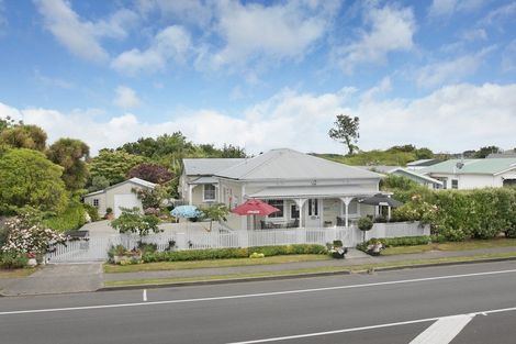 Photo of property in 89 Bridge Street, Bulls, 4818