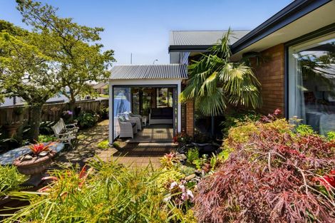 Photo of property in 9 Elizabeth Grove, Stratford, 4332