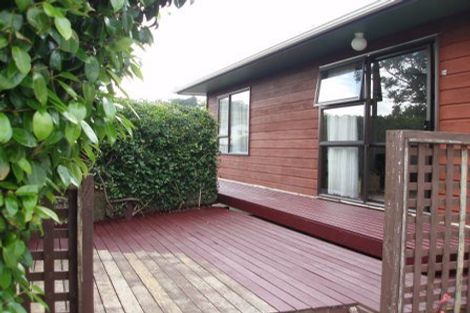 Photo of property in 24 Middleton Road, Johnsonville, Wellington, 6037
