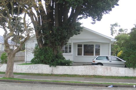 Photo of property in 13 Porutu Street, Fairfield, Lower Hutt, 5011