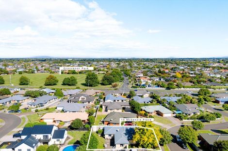 Photo of property in 10 Mckenzie Place, Rototuna North, Hamilton, 3210