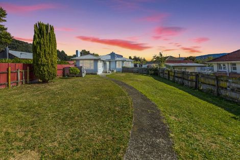Photo of property in 65 Lane Street, Wallaceville, Upper Hutt, 5018