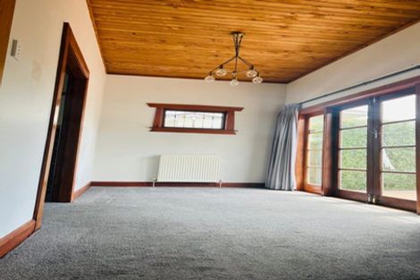 Photo of property in 35 Frederick Street, Terrace End, Palmerston North, 4410