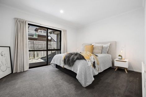 Photo of property in 19 Haddow's Place, Lake Hayes, Queenstown, 9304