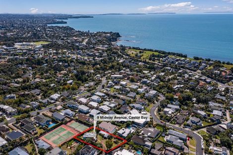 Photo of property in 9 Midway Avenue, Castor Bay, Auckland, 0620