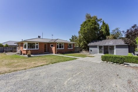 Photo of property in 144a High Street, Oxford, 7430