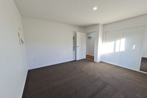 Photo of property in 88 Sarabande Avenue, Redwood, Christchurch, 8051