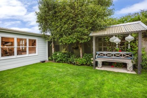 Photo of property in 77 Richmond Street, Petone, Lower Hutt, 5012