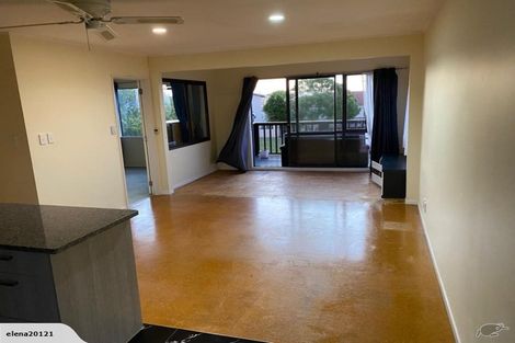 Photo of property in 2 Aspiring Avenue, Clover Park, Auckland, 2019