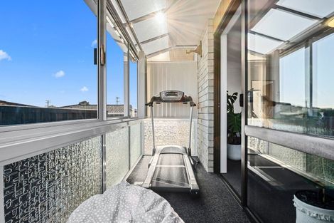 Photo of property in 19 Tukapa Street, Westown, New Plymouth, 4310