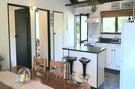 Photo of property in 76 Kinloch Road, Kinloch, Taupo, 3377