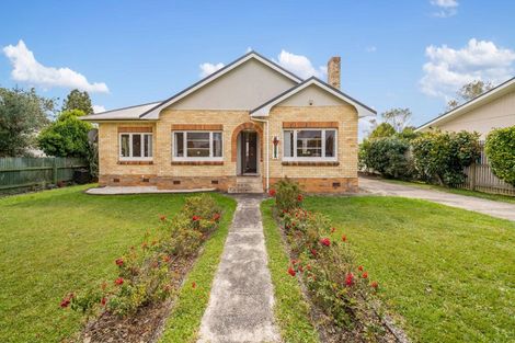 Photo of property in 2 Gibson Road, Tuakau, 2121