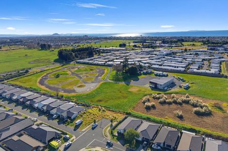Photo of property in 1 Te Wharo Drive, Papamoa, 3118