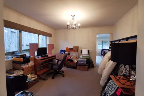 Photo of property in 10 Baverton Drive, Flat Bush, Auckland, 2016