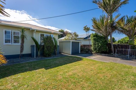 Photo of property in 43 Aotaki Street, Otaki, 5512