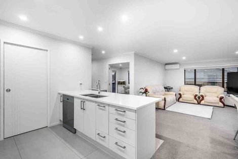 Photo of property in 10 Helenvale Crescent, Pokeno, 2402