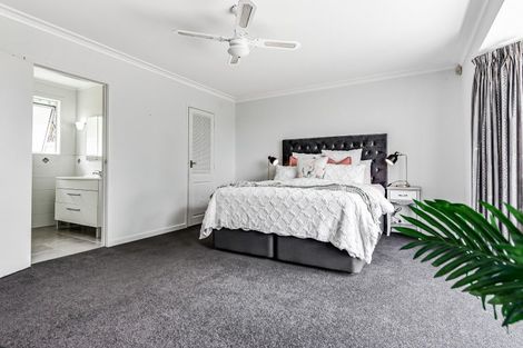 Photo of property in 27 Hinton Avenue, Forest Lake, Hamilton, 3200