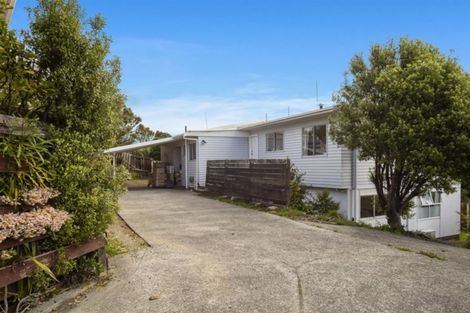 Photo of property in 59 Baylands Drive, Newlands, Wellington, 6037