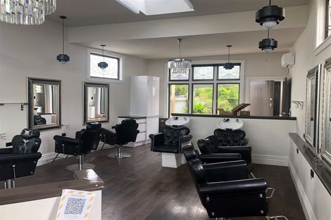 Photo of property in 9 Latham Street, Napier South, Napier, 4110