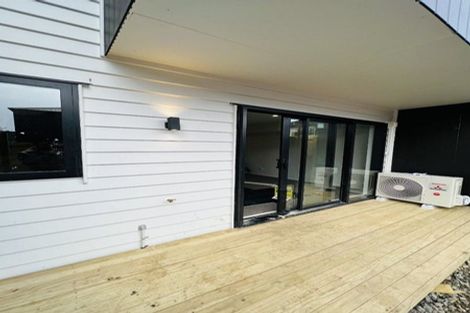 Photo of property in 2/228 Shirley Road, Papatoetoe, Auckland, 2025