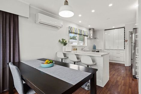 Photo of property in 29 Pooley Street, Pakuranga Heights, Auckland, 2010