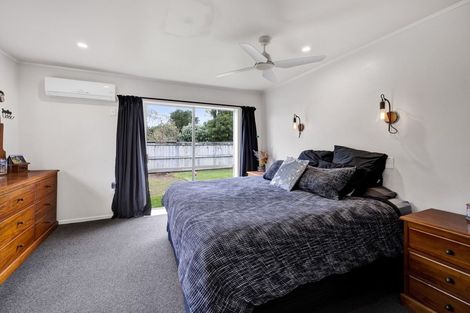 Photo of property in 4 Douglas Street, Hawera, 4610