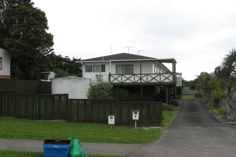 Photo of property in 2/23 Rawhiti Road, Manly, Whangaparaoa, 0930