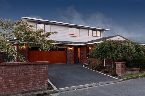 Photo of property in 1 Ngahere Court, Awapuni, Palmerston North, 4412