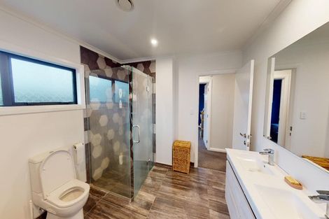 Photo of property in 2 Serenity Crescent, Kelvin Grove, Palmerston North, 4414