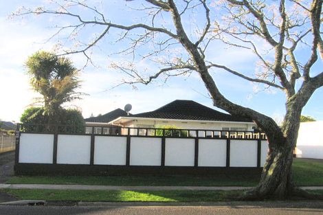 Photo of property in 16 Morrow Avenue, St Andrews, Hamilton, 3200