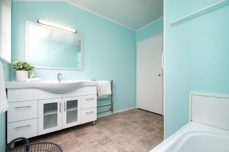 Photo of property in 3/26 Te Aute Road, Havelock North, 4130