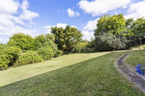 Photo of property in 57 Parkhill Road, Mellons Bay, Auckland, 2014