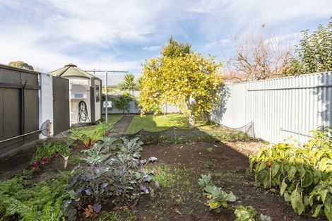 Photo of property in 18 Riverbend Road, Onekawa, Napier, 4110