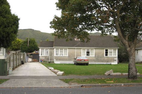 Photo of property in 38 Chapman Crescent, Naenae, Lower Hutt, 5011
