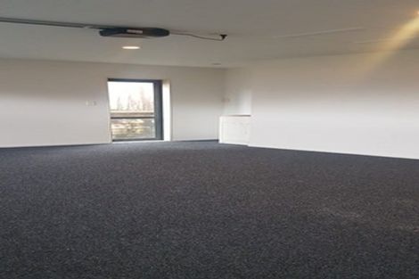 Photo of property in 52 Woodbank Drive, Glen Eden, Auckland, 0602