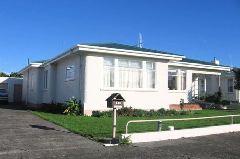 Photo of property in 48 Wood Street, Takaro, Palmerston North, 4410